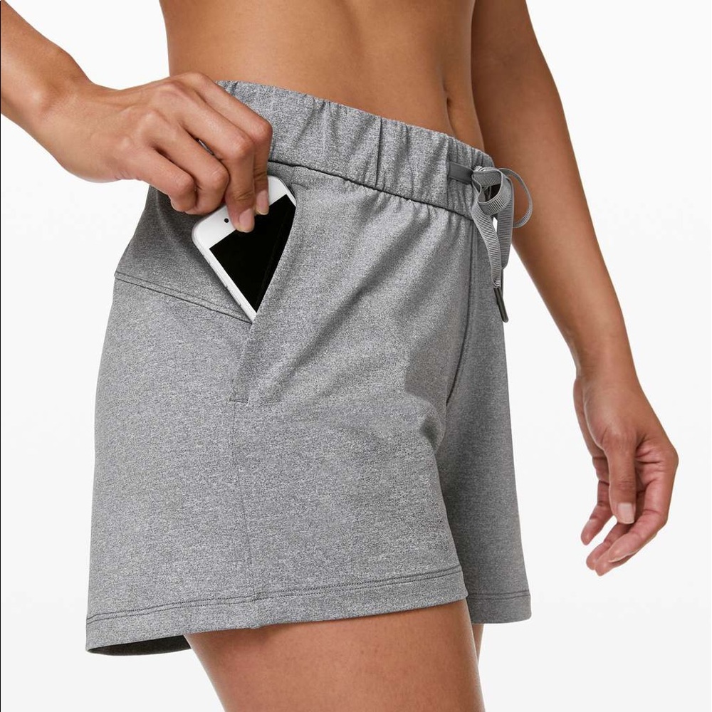 Lululemon On The Fly Shorts size 2